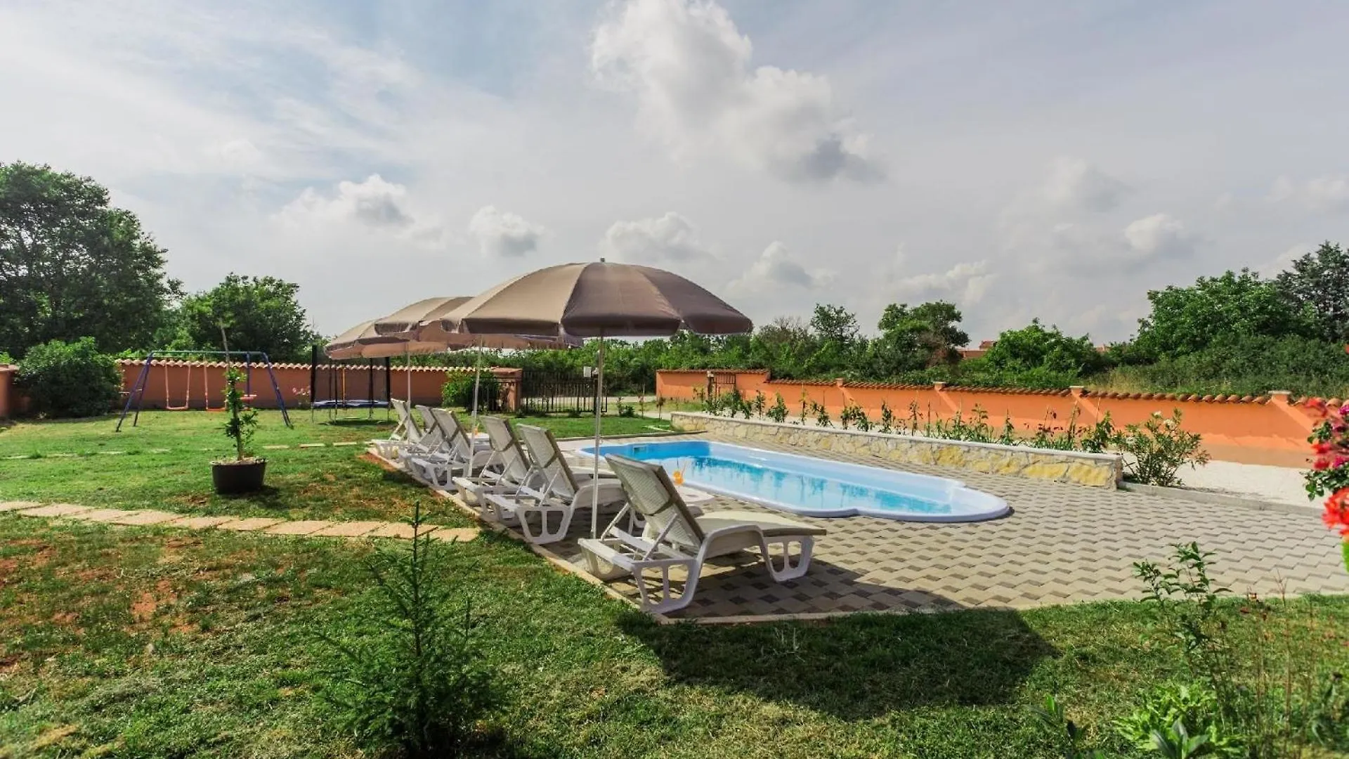 Ferienhaus Mit Privatpool Fuer 6 Personen Ca 90 Qm In Pula, Istrien Istrische Riviera Croatia